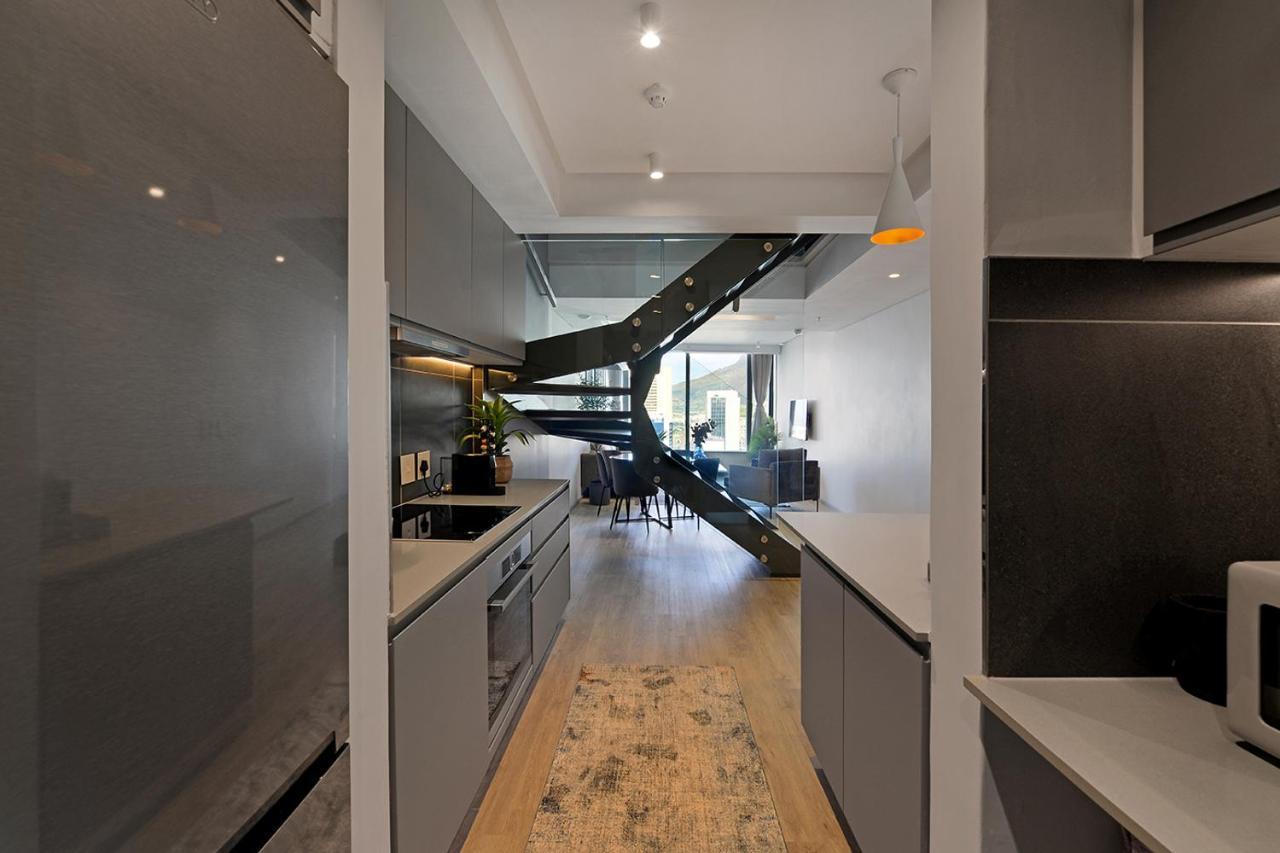 Portia Luxury Penthouse, Views! Cape Town