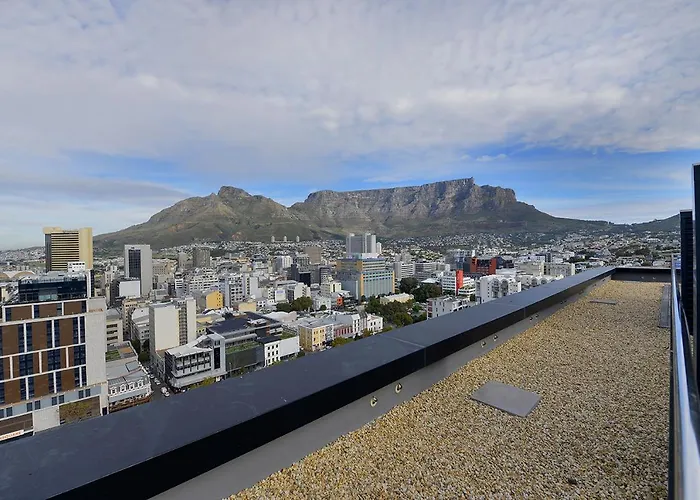 Portia Luxury City Penthouse, Views!