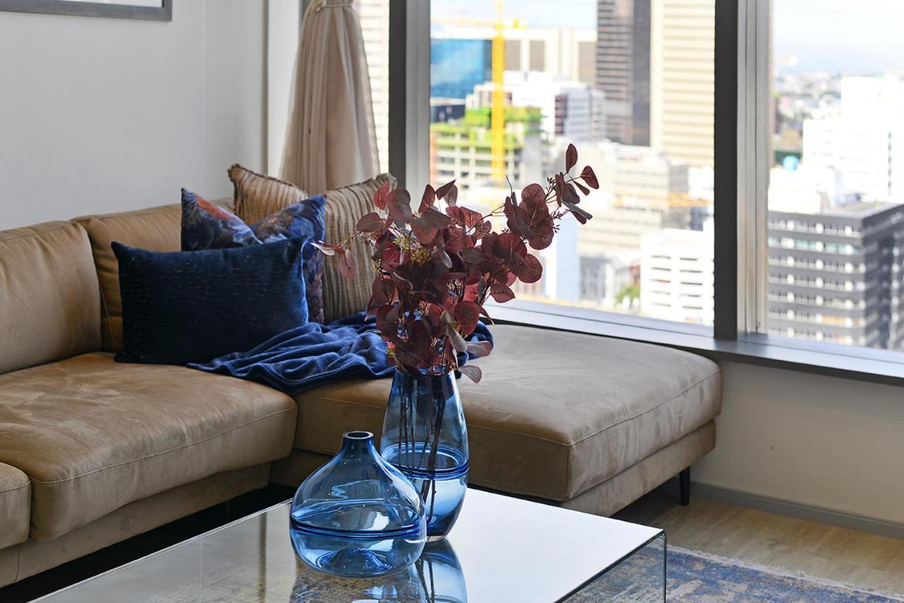 Portia Luxury Penthouse, Views! *