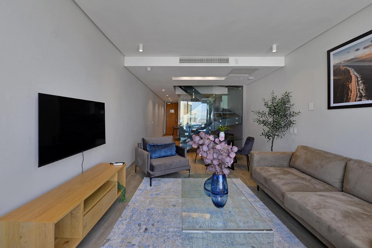 Portia Luxury Penthouse, Views! Apartamento *